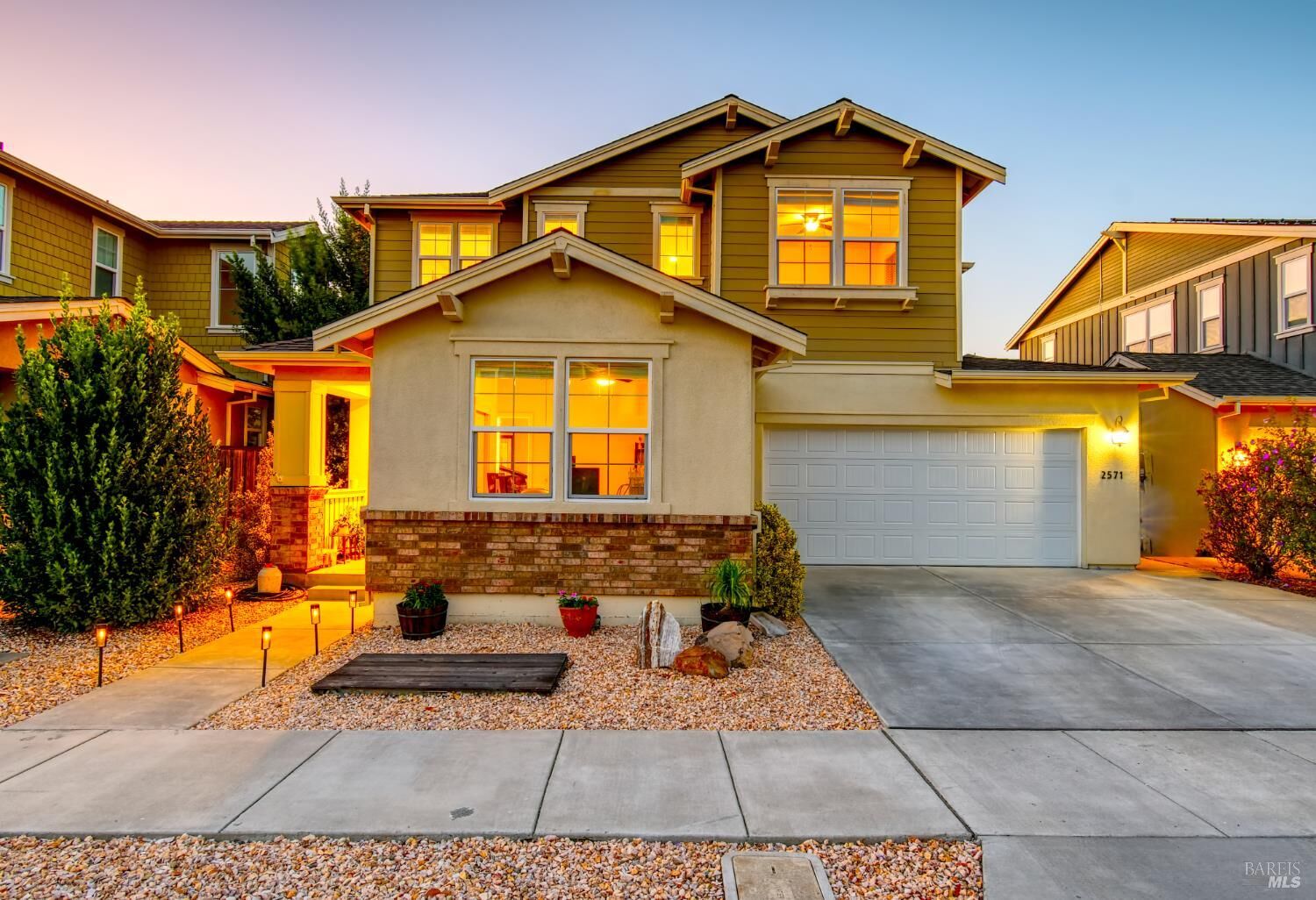 Property Photo:  2571 Estery Lane  CA 95403 