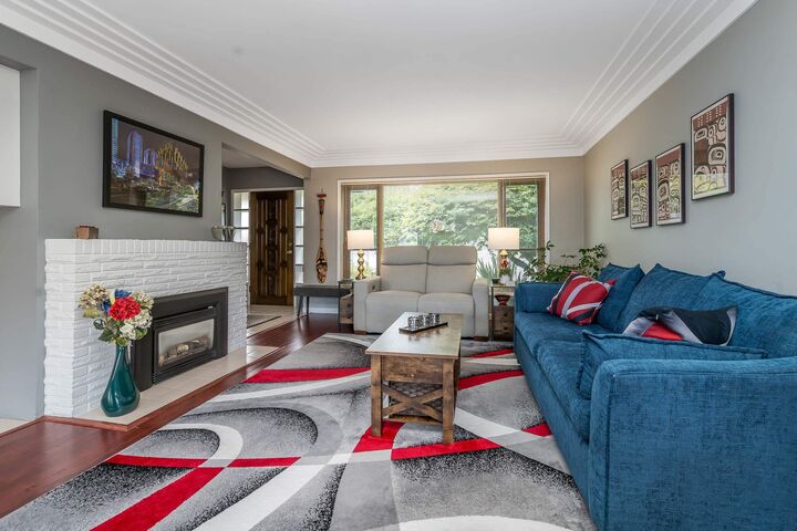 Property Photo: 324 Churchill Avenue BC V3L 4P6