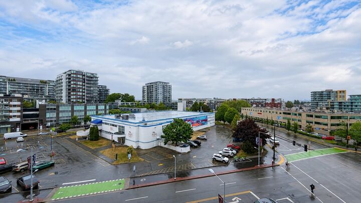 Property Photo: 7488 Lansdowne Road 709 BC V7C 0B9