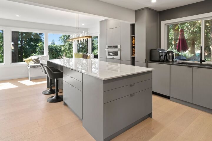 Property Photo:  615 E Kings Road  BC V7N 1J4 