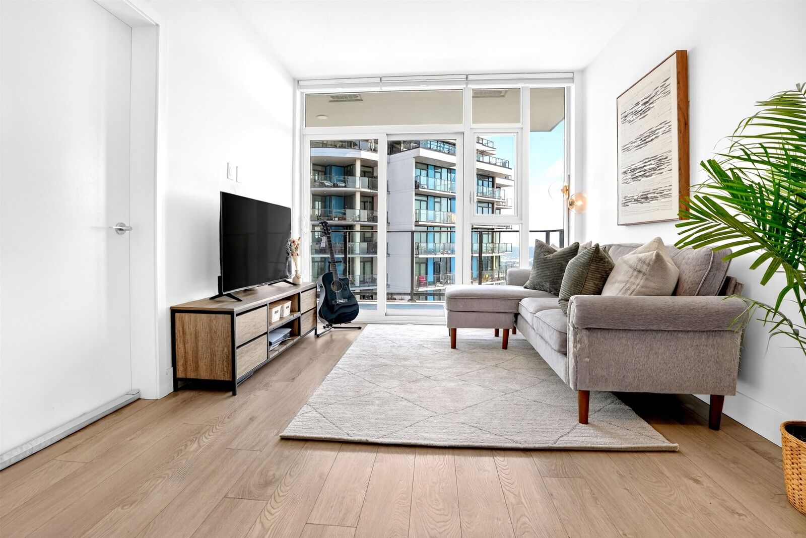 Property Photo: 7358 Edmonds Street 2906 BC V3N 0H1