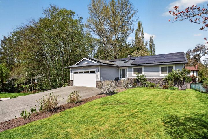 19939 51 Avenue — photo 1