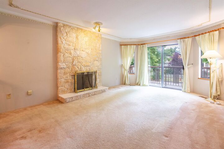 Property Photo: 4467 Perry Street BC V5N 3X6