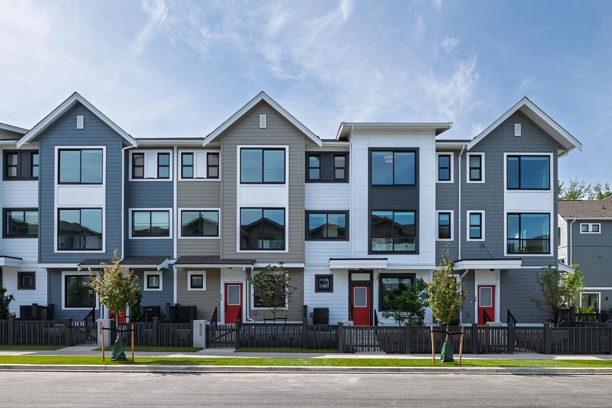 Property Photo:  7574 207 Street 41  BC V2Y 2A5 