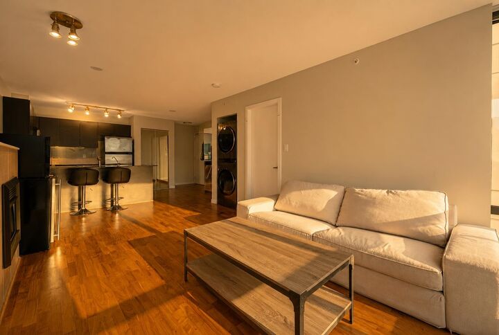 Property Photo:  4182 Dawson Street 1202  BC V5C 0A2 