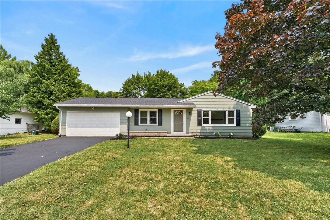 Property Photo:  66 Dohrcrest Dr  NY 14612 
