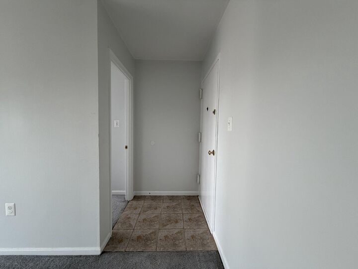 Property Photo:  430 N Armistead Street 302  VA 22312 