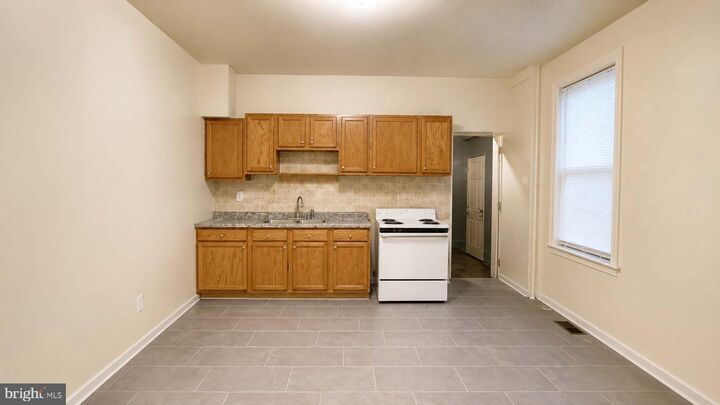 Property Photo:  2646 Hoffman Street  MD 21213 