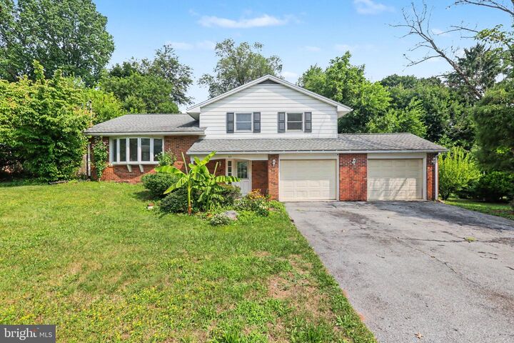 Property Photo: 55 Ridgeview Road PA 17036