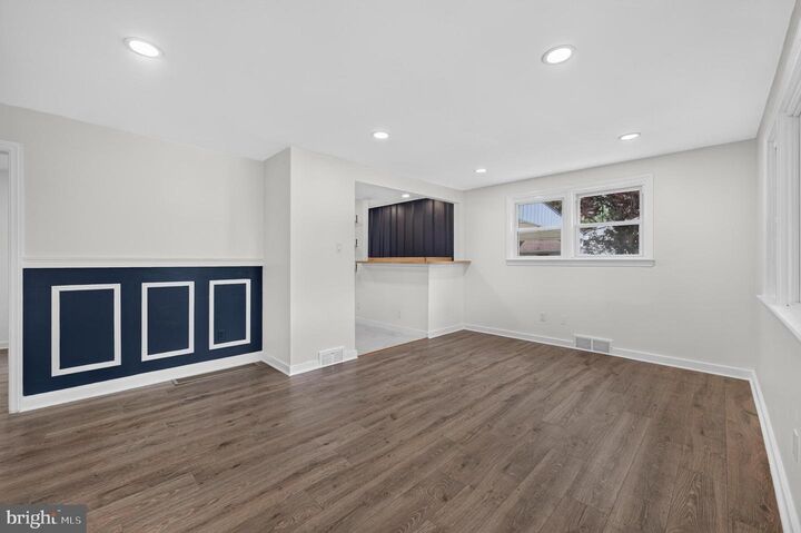 Property Photo:  10 Bergen Avenue  NJ 08043 