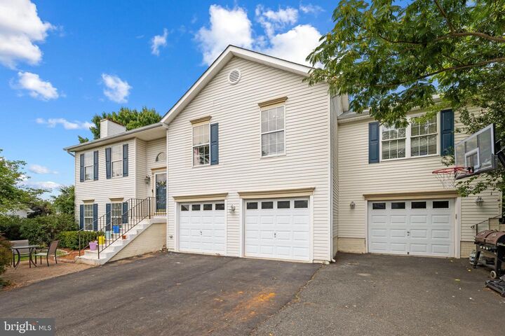 Property Photo:  11 Tenbrooke Court  VA 22556 