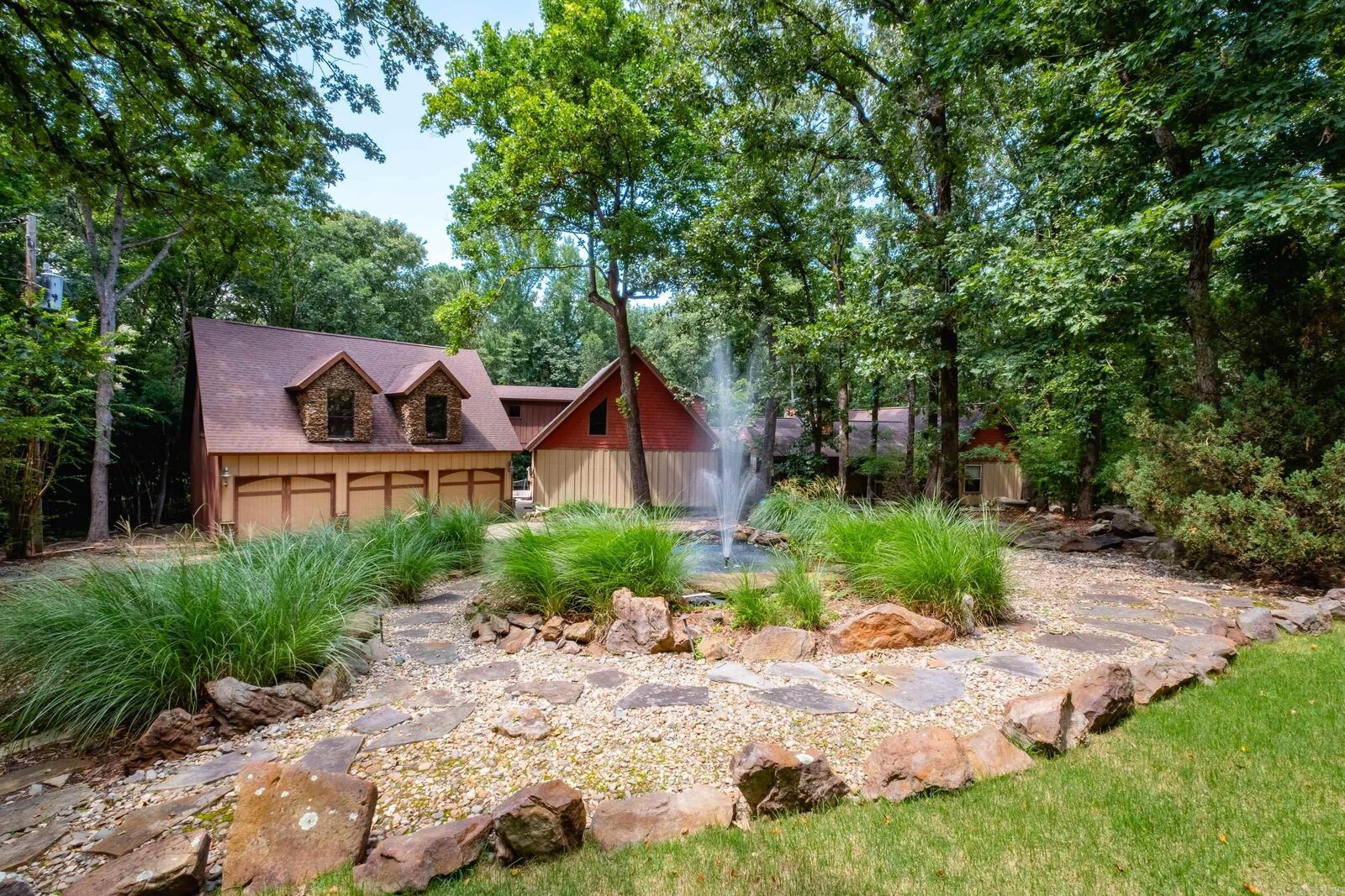 Property Photo: 5 Woodsong Drive AR 72135