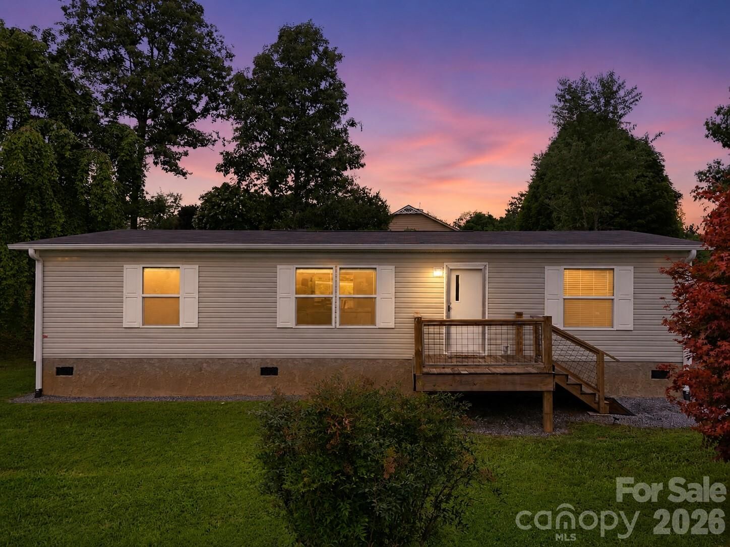 Property Photo: 132 E View Drive NC 28754