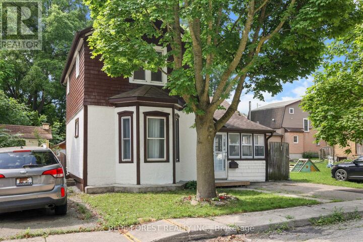 Property Photo: 508 Hatch Street ON N4S 1N5