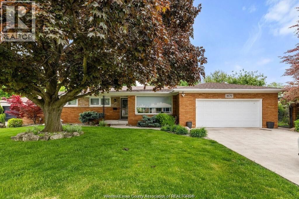 Property Photo:  1670 Campbell Avenue  ON N9B 2K6 