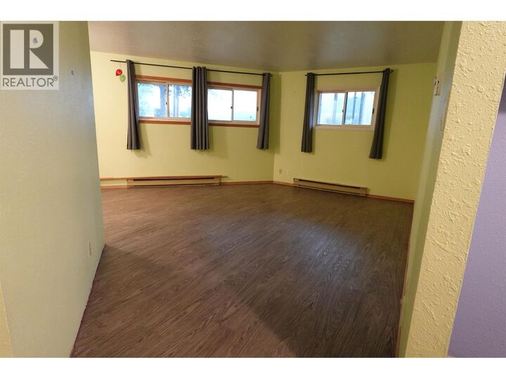 398 Roddis Drive 105 — photo 1