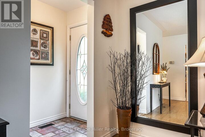 Property Photo: 7 Waddell Street ON N5A 6K5