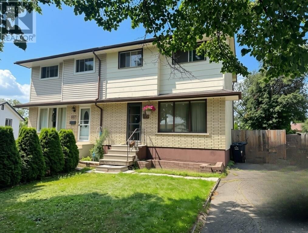 Property Photo:  579 Simon Fraser Drive  ON P7C 5B3 
