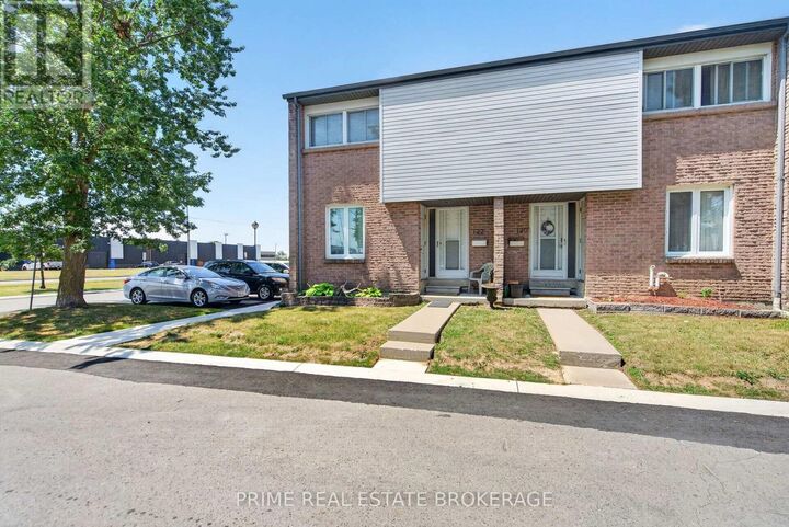 Property Photo: 500 Osgoode Drive 122 ON N6E 2G9