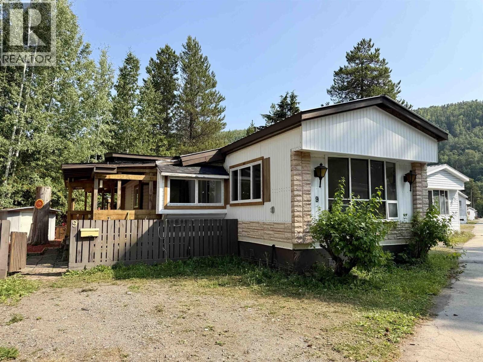 Property Photo:  4620 Lowrie Avenue 9  BC V8G 3X5 