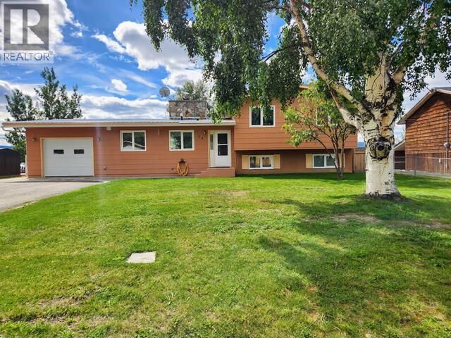 Property Photo: 242 Dawson Drive YT Y0B 1K0