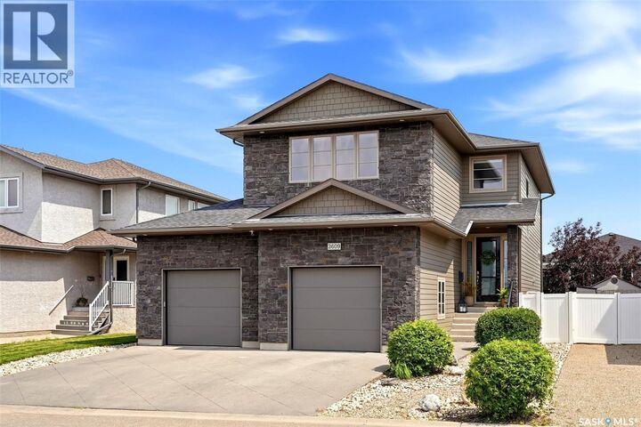 Property Photo:  3609 Green Water Drive  SK S4V 1R3 