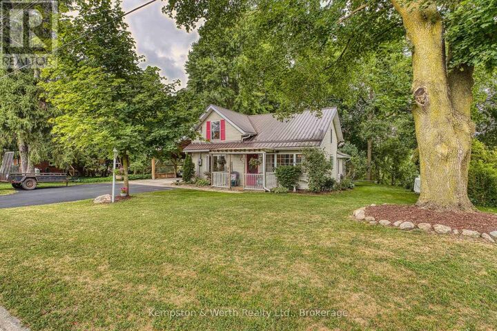 Property Photo: 3017 Louisa Street ON N0G 1V0