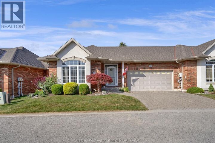 10 Oakgrove Lane — photo 1