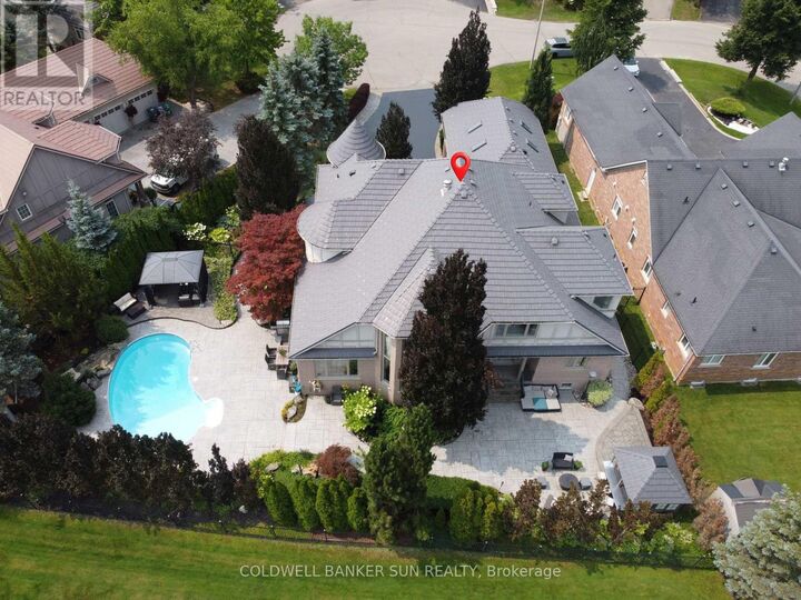 Photo de la propriété: 10 Pride Court ON L6Y 5H3