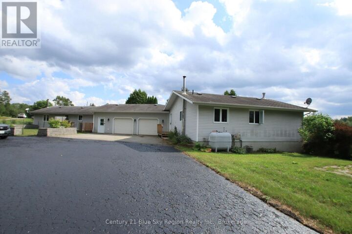Property Photo: 25 Meadow Drive ON P0H 1K0