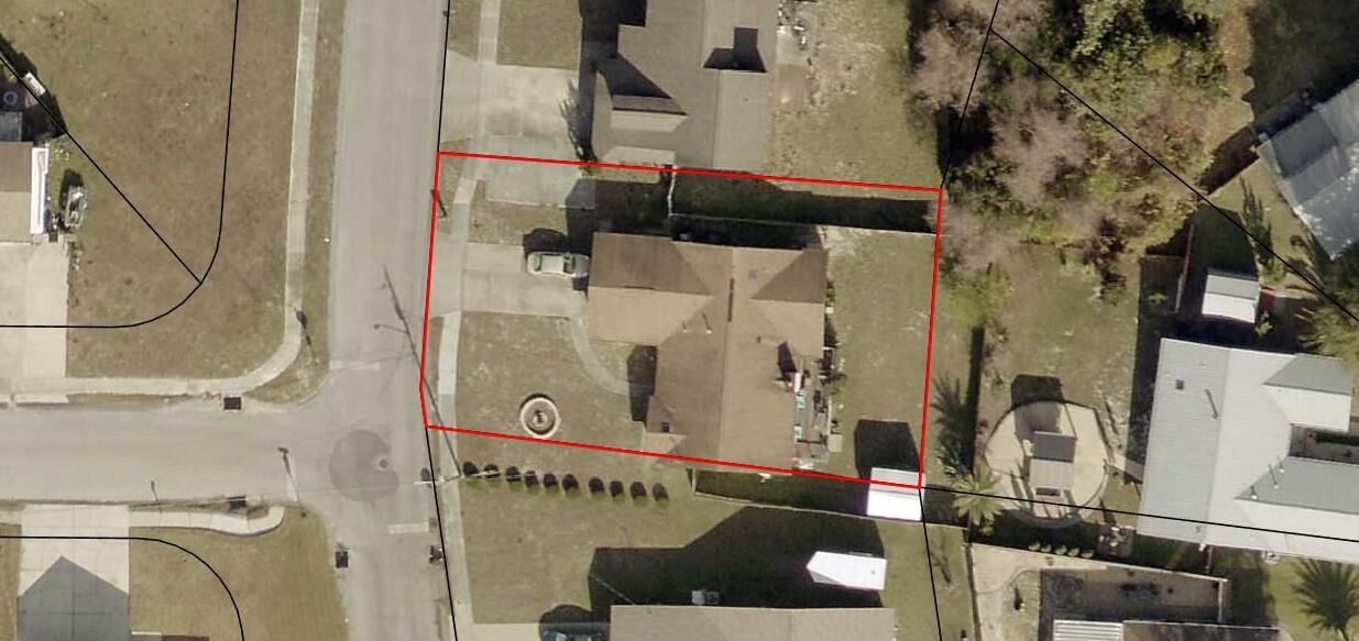 Property Photo:  338 Lacosta Avenue  FL 32404 
