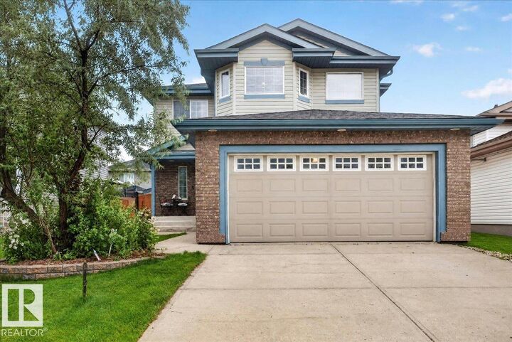 6 Norfolk Close — photo 1