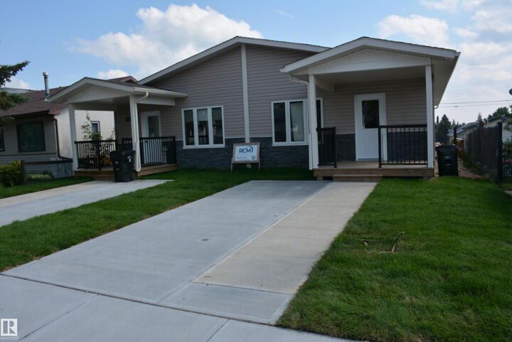 Property Photo:  4313 54 Avenue  AB T7N 1J8 