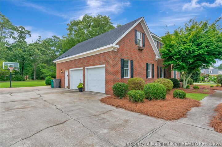 Property Photo: 5008 Willow Oak Drive NC 28358