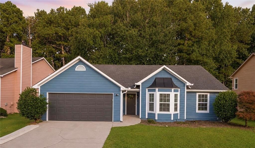 Property Photo: 4835 Camberbridge Drive GA 30022