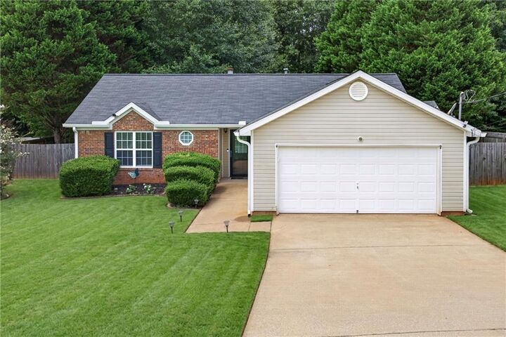 Property Photo: 59 Canterbury Drive GA 30220
