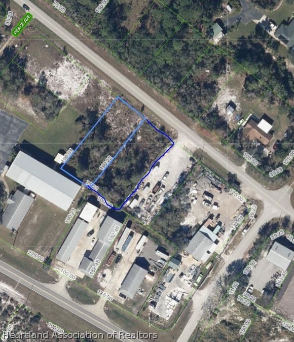 Property Photo: 1177-79 Columbus Street FL 33852