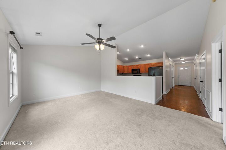 Property Photo:  5816 Metropolitan Way  TN 37921 