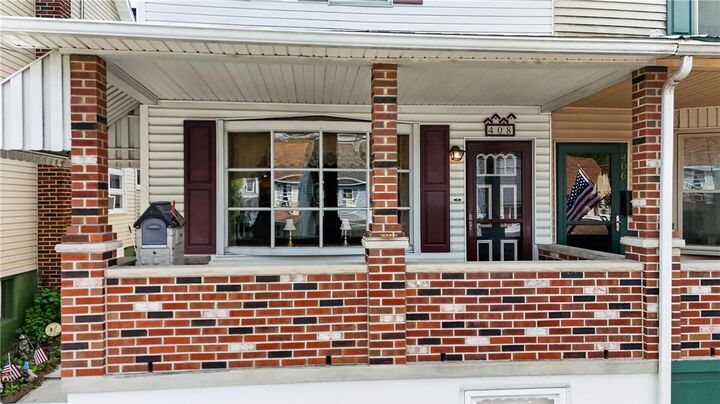 Property Photo: 408 E Patterson PA 18232
