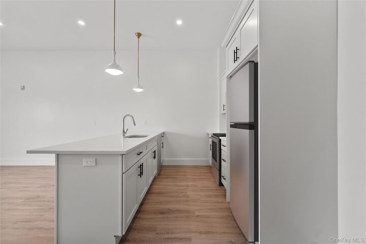 Property Photo:  48 North Street 403  NY 10940 