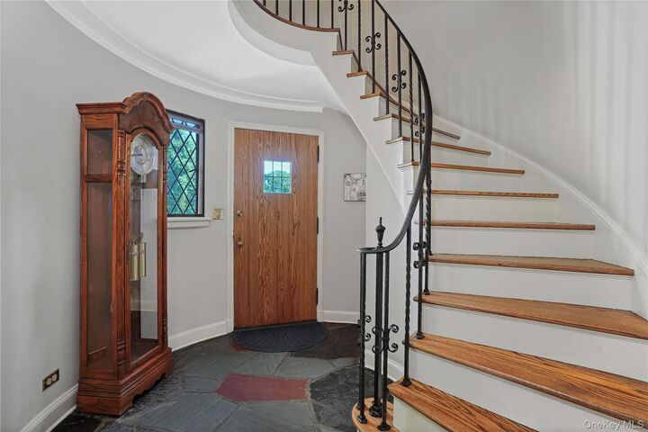 Property Photo: 13 Craven Lane NY 10605