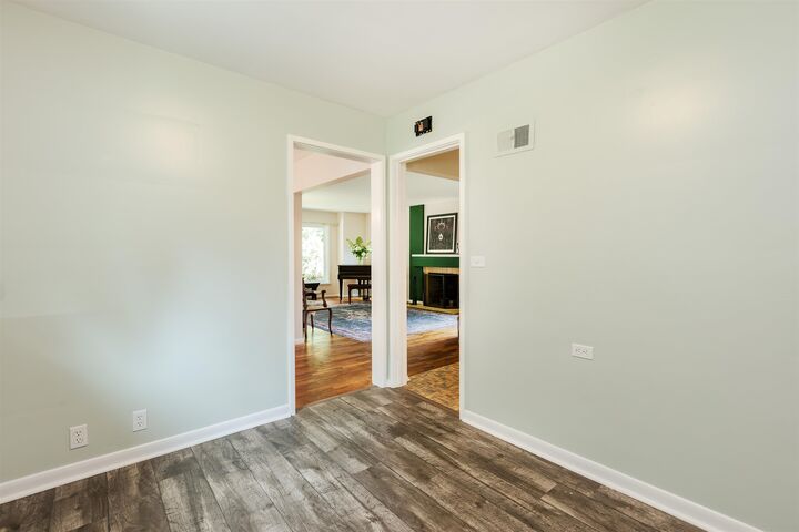 Property Photo:  1817 W Sugnet  MI 48640 