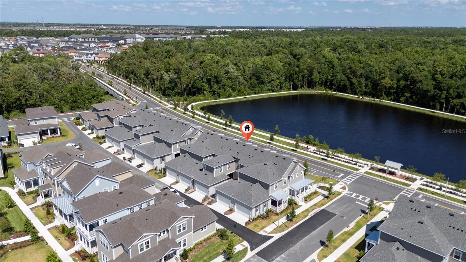 Property Photo: 2414 Celebration Boulevard FL 34747
