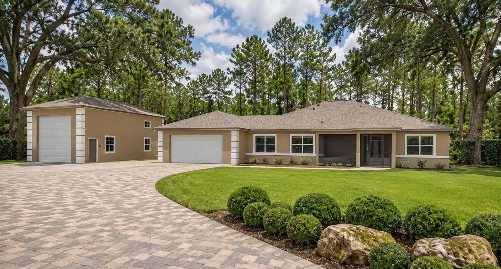 Property Photo:  5390 Mahogany Boulevard  FL 32110 