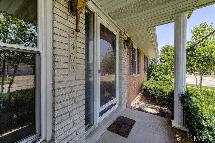 Property Photo: 3403 Dekamay Drive MO 63125