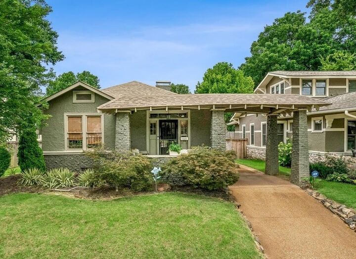 Property Photo:  1600 Linden Ave  TN 38104 