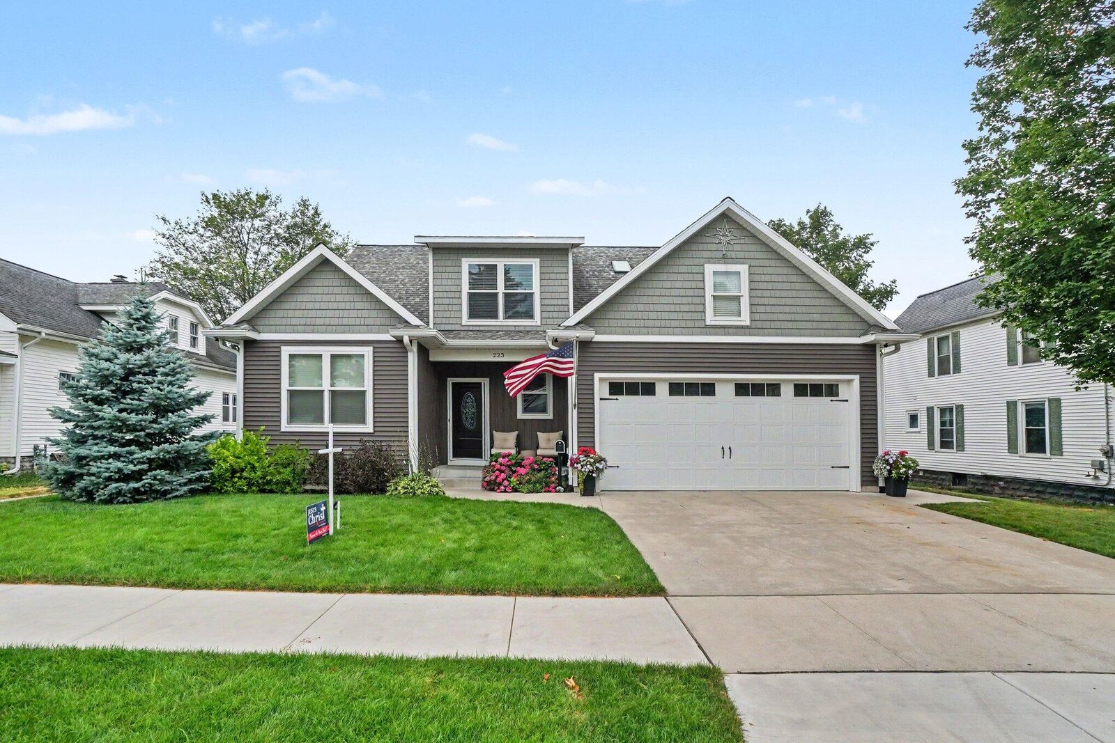 Property Photo: 223 Prospect Street MI 49456