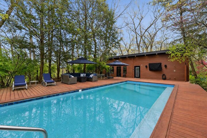 Property Photo: 3214 Miami Trail IN 46360
