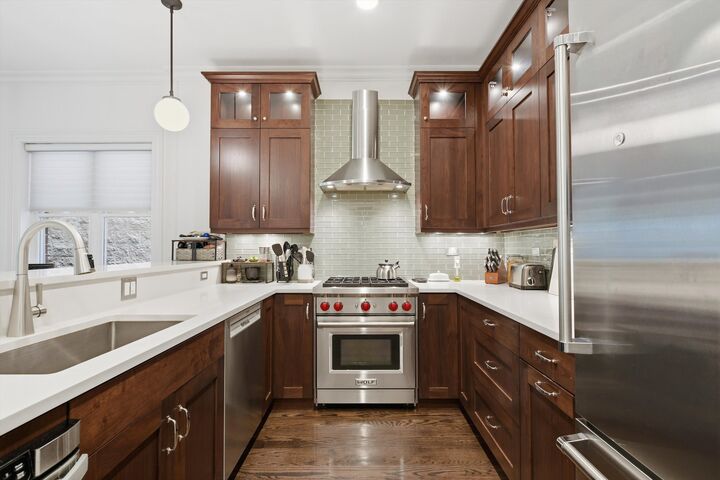 Property Photo: 3228 N Seminary Avenue 2 IL 60657