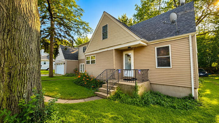 Property Photo:  34734 N Long Avenue  IL 60041 